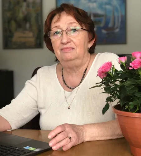 Елена Архипова